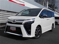 トヨタ ヴォクシー ZS キラメキ3