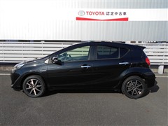 アクア S スタイルブラック