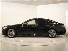 クラウン HV RS アドバンス