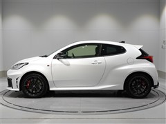 GRヤリス RZ ハイパフォーマンス