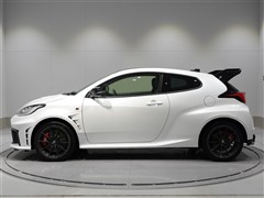 GRヤリスRZハイパフォ+エアロPKG