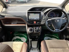 エスクァイア HV GI プレミアム