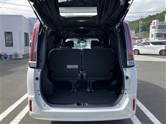 エスクァイア HV GI プレミアム