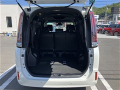 エスクァイア XI
