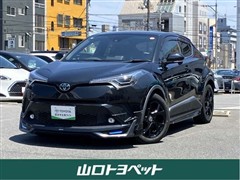 トヨタ C-HR G モードネロ
