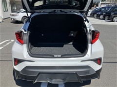 C-HR S GRスポーツ