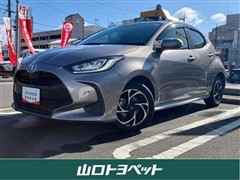 ヤリス ハイブリッド Z