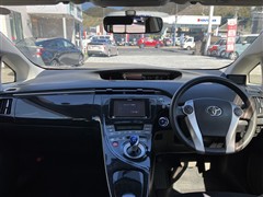 プリウス S ツーリングセレクション