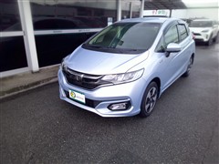 フィット ハイブリッド F
