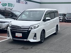 トヨタ ノア SI