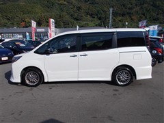 ノア ハイブリッド SI WXB3