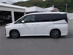 ヴォクシー ハイブリッド S-Z