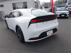 プリウス X