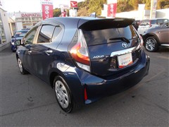 アクア S スタイルブラック