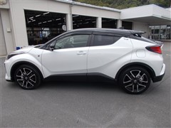 C-HR GRスポーツ S-T