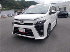トヨタ ヴォクシー HV ZS キラメキ3