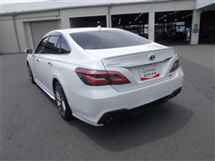 クラウン RS