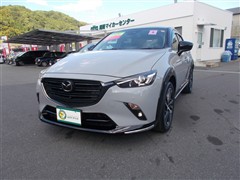 マツダ　CX-3 15S VIVID MONOT