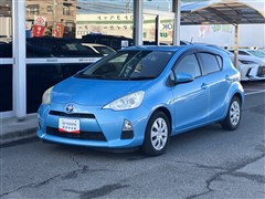 トヨタ アクア G