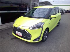 トヨタ シエンタHV ファンベース G
