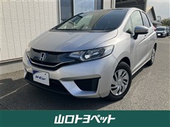 フィット 13G Fパッケージ