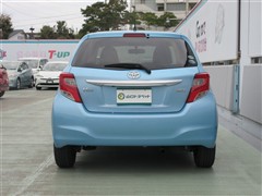 ヴィッツ ジュエラ