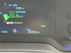 カローラツーリング HV WXB