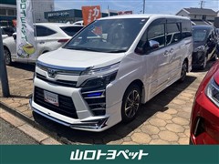 トヨタ ヴォクシー ZS キラメキ3