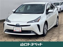 プリウス S