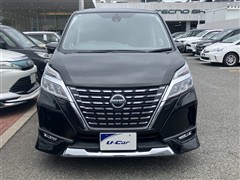 セレナ ハイウェイスター V