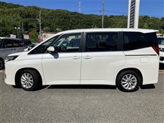 ノア ハイブリッド Z