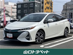 トヨタ　プリウスPHV S