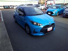 ヤリス ハイブリッド G