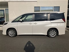 ノア ハイブリッド Z