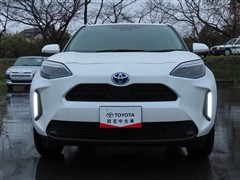 ヤリスクロス ハイブリッド G