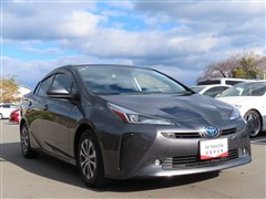 プリウス A プレミアム