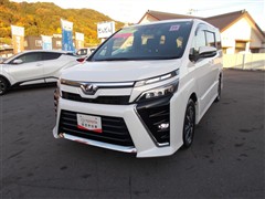 トヨタ ヴォクシー ZS