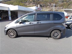 フリード G プレミアムエディショ