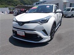 トヨタ C-HR G