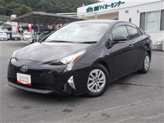 トヨタ プリウス S