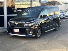トヨタ ヴォクシー ZS