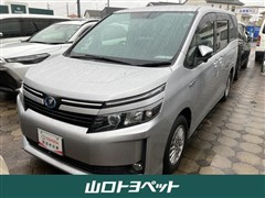 トヨタ ヴォクシー ハイブリッド V