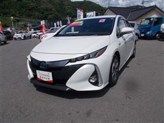 トヨタ プリウスPHV S