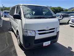 ハイエースバン DX