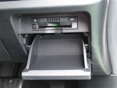 エスクァイアHV GIプレミアムBLT