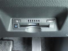 ヤリスクロス Z