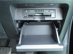 ヴォクシーHV ZSキラメキ3