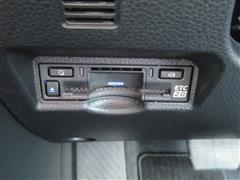 ヴォクシー ハイブリッド S-Z