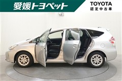 プリウスアルファ S