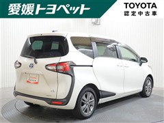 シエンタHV Gクエロ